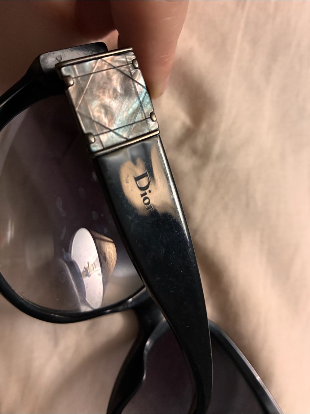 DIOR Sunglasses with gradient lenses - Picture 12 of 12